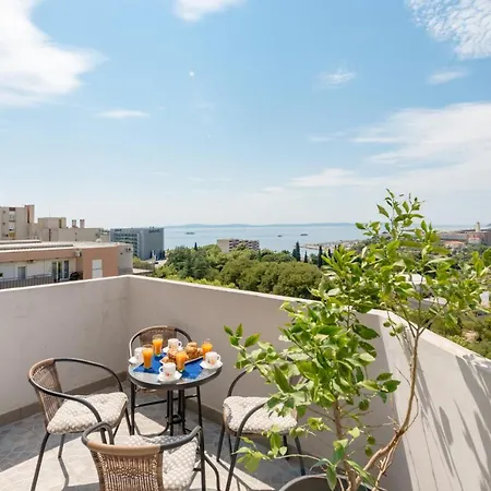 Lct Sunny Beach Apartment